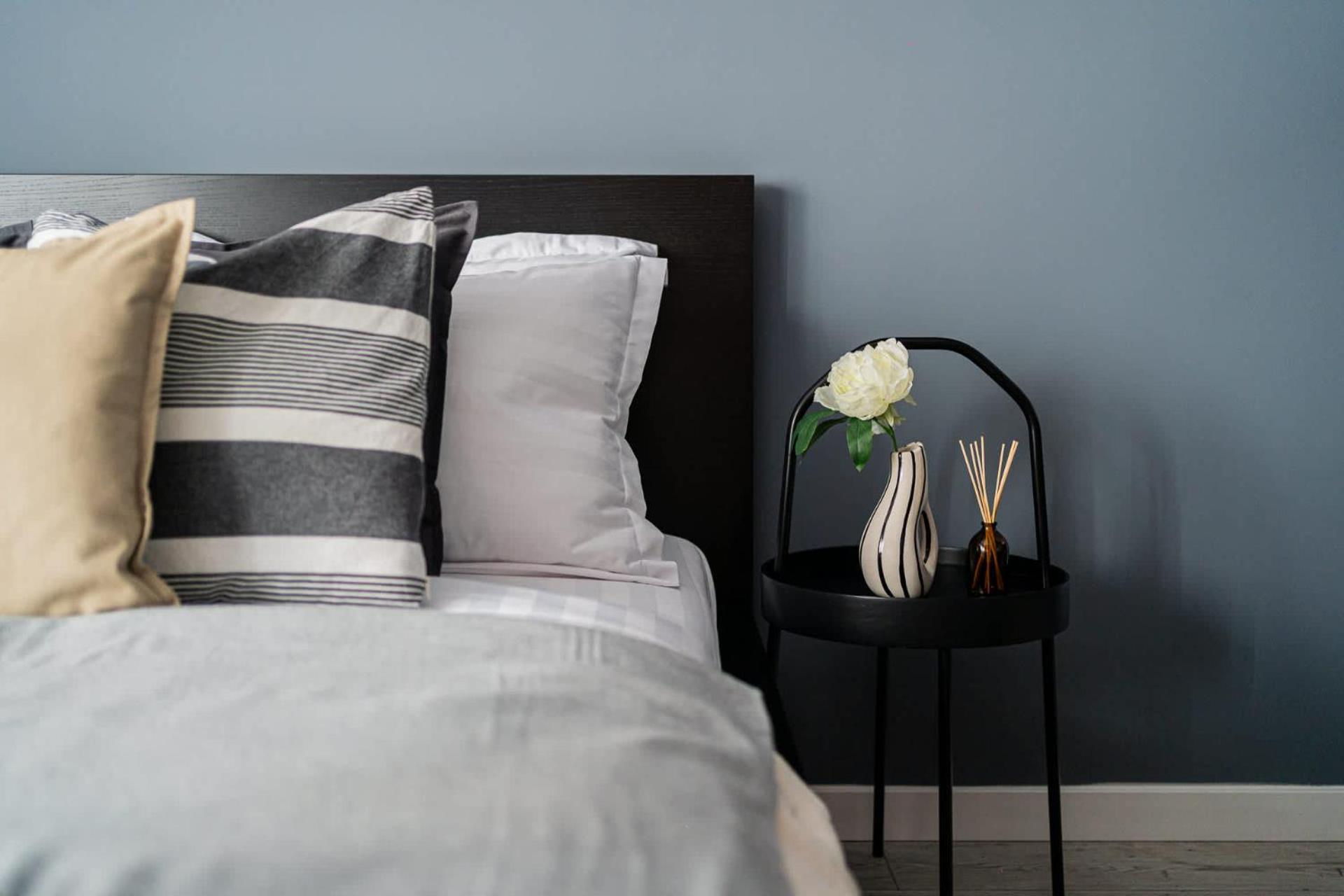 Chic Black & White 2Br Retreat On Dambovitei บูคาเรสต์ ภายนอก รูปภาพ